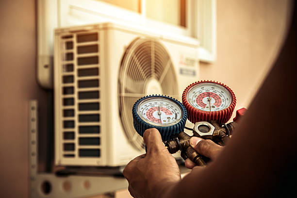 Professional Air Conditioning Service technician working in Brandon, FL